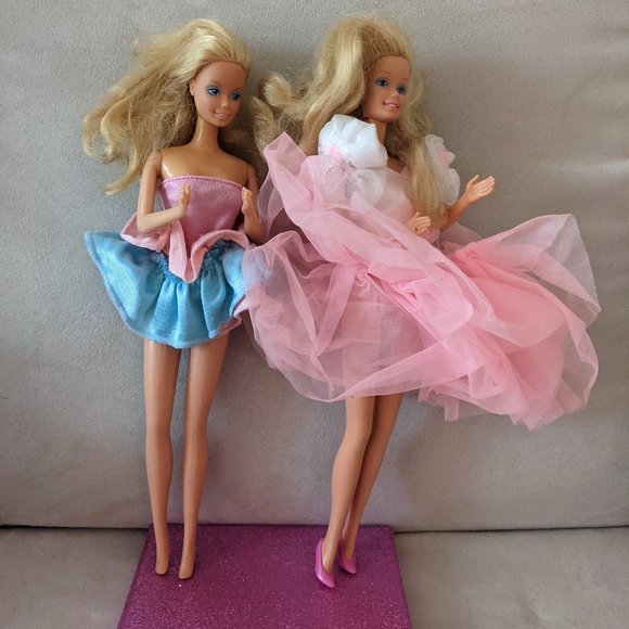 8 Barbie play lot - Picture 6 of 7